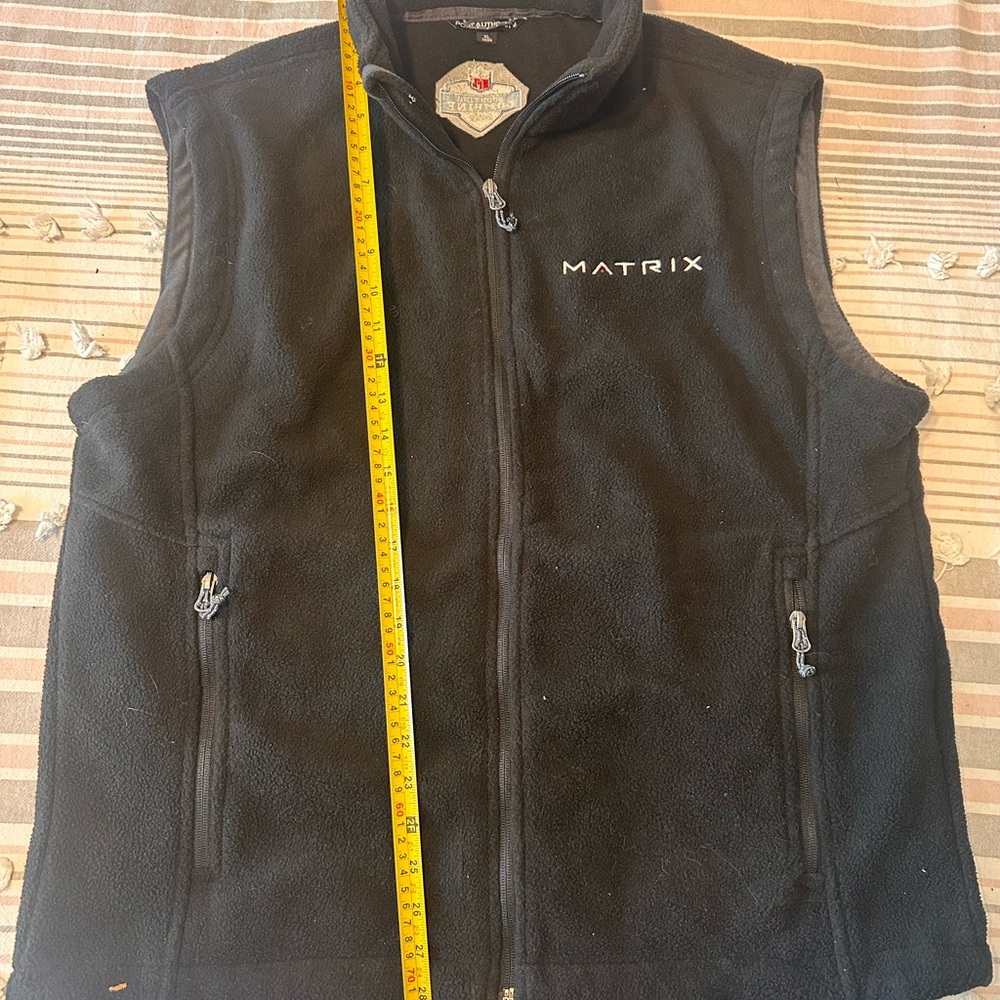 Port Authority Black Men's Vest